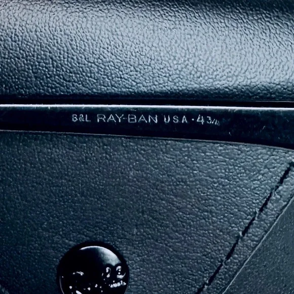 Vintage Ray-Ban B&L Olympian W0646 Black Metal Frame Sunglasses with Case - Picture 6 of 8